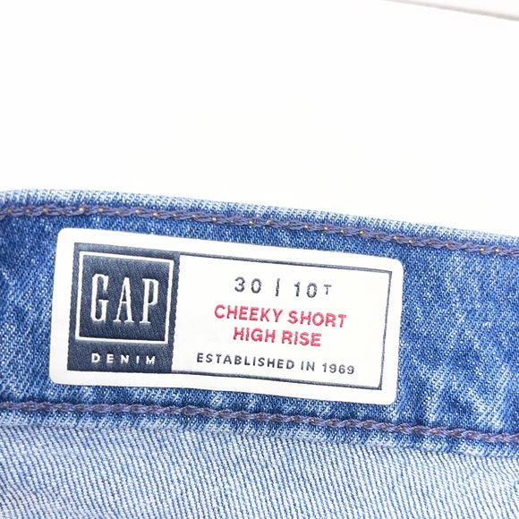 GAP Light Blue Distressed Jean Shorts - Picture 3 of 3
